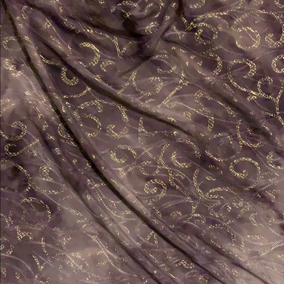 Dress Barn 1X purple and gold tank top USED - Picture 3 of 5